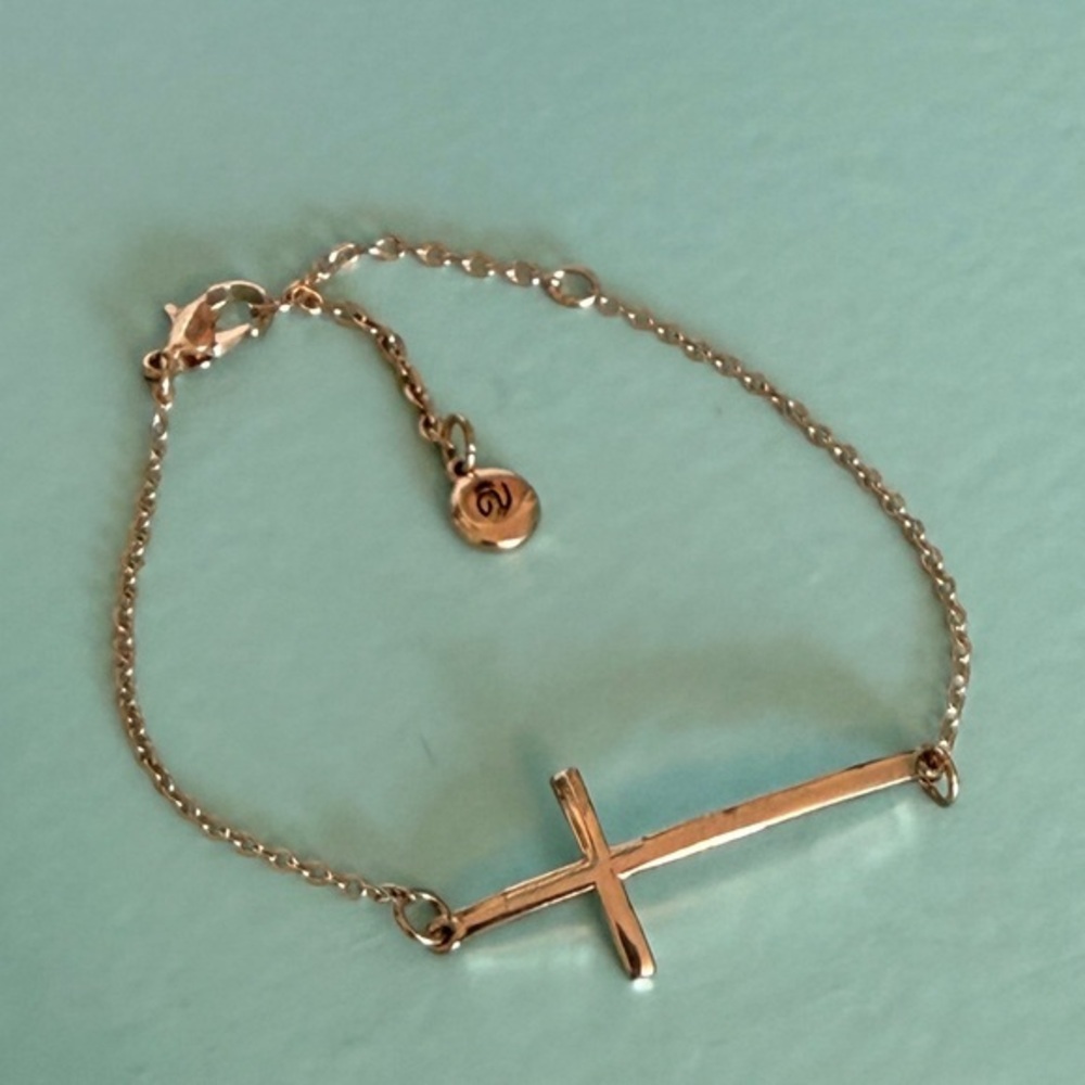 Versano Rose Gold Tone Sideways Cross Bracelet 9” Adjustable Chain